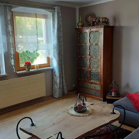 Mit Herz شقة Zeulenroda-Triebes